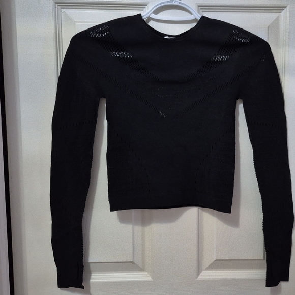 Fabletics Sweaters - Fabletics Black Crewneck Open-Knit Long Sleeve Sweater